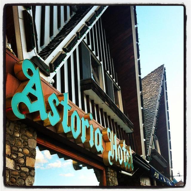 Astoria Hotel Jasper Exterior foto